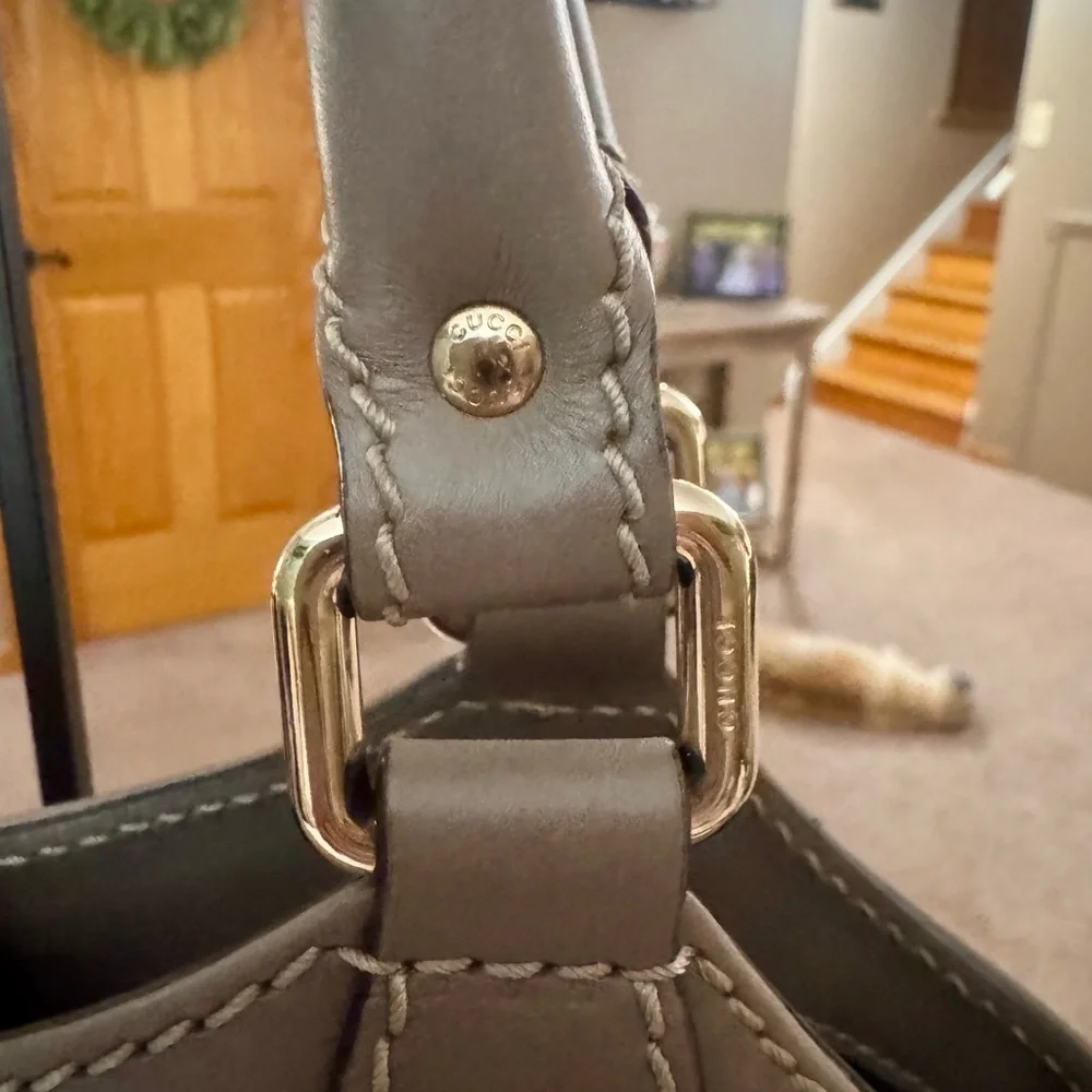 Gucci Gray / Taupe Monogram Pleated Hobo with Gold Hardware - Picture 5 of 14